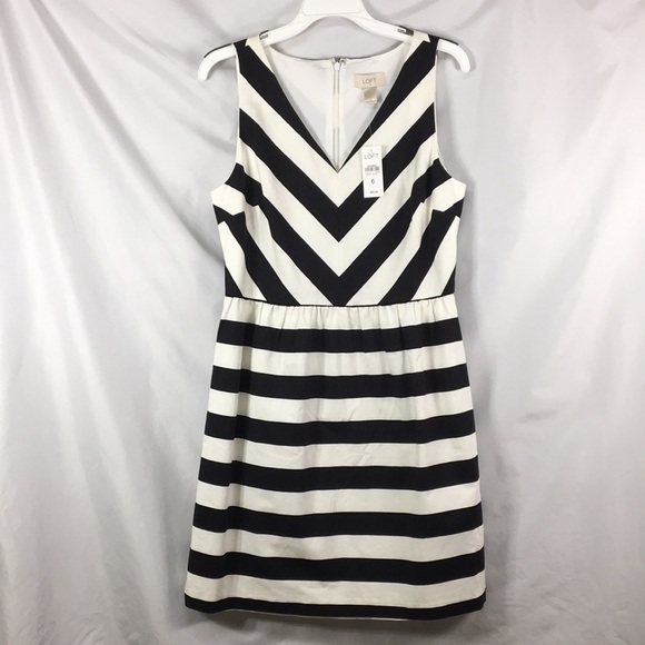 Ann Taylor Loft Dresses & Skirts - Ann Taylor Loft V-Neck Black and White Striped Chevron Dress Size 6 NEW With Tag